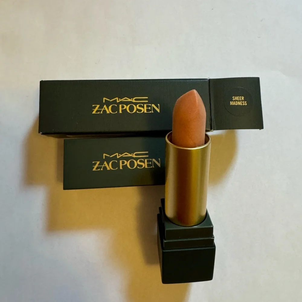 MAC cosmetics LE Zac Posen lipstick in Sheer Madness - Picture 1 of 3